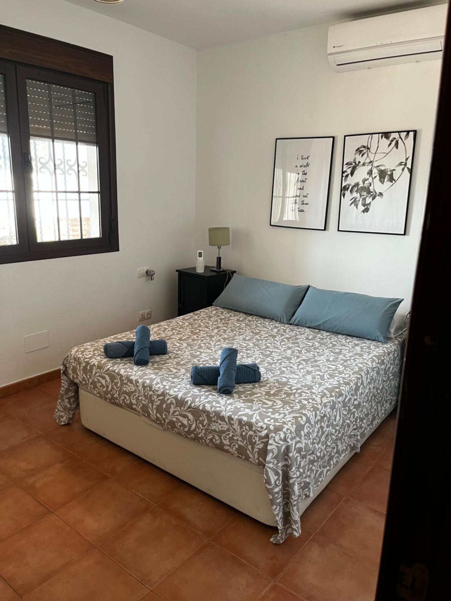 Bonito chalet en La Cala con gran jardín privado Villa La Cala Del Moral Buitenkant foto