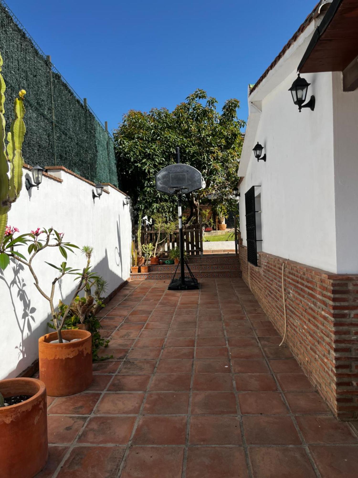 Bonito chalet en La Cala con gran jardín privado Villa La Cala Del Moral Buitenkant foto